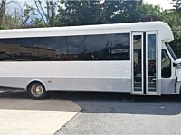 20 pass White Limo Party Bus - grn1